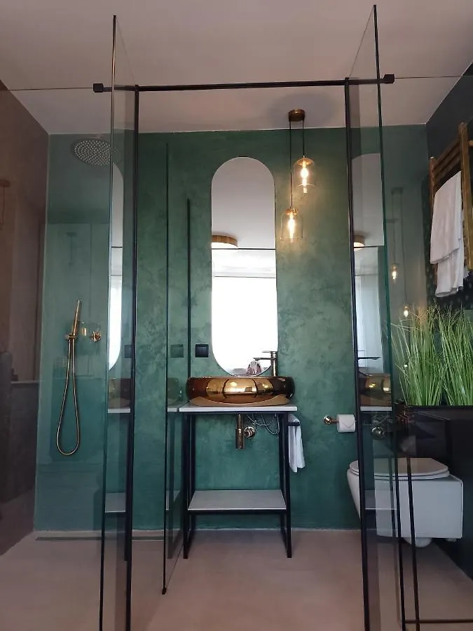 Alexa D'Oro Rooms Krakow Poland